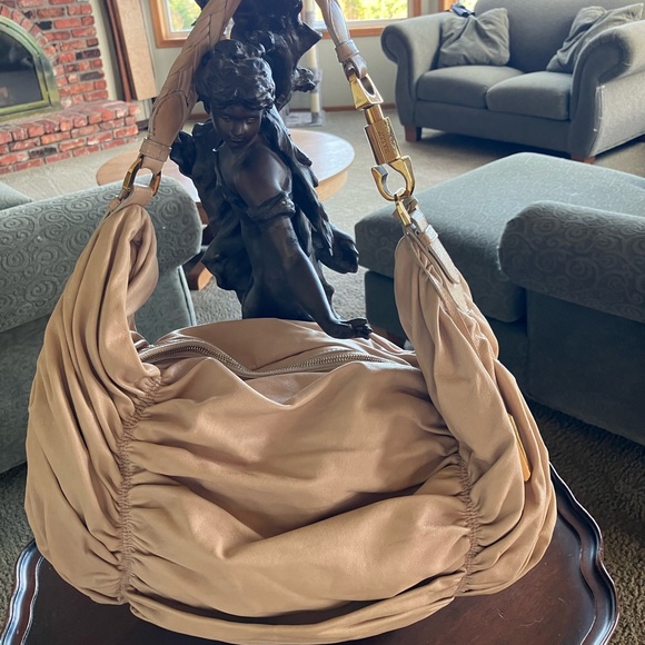 BALLY Y2K lamb skin Beige Shoulder Bag with Gold Accents COA - Picture 9 of 12